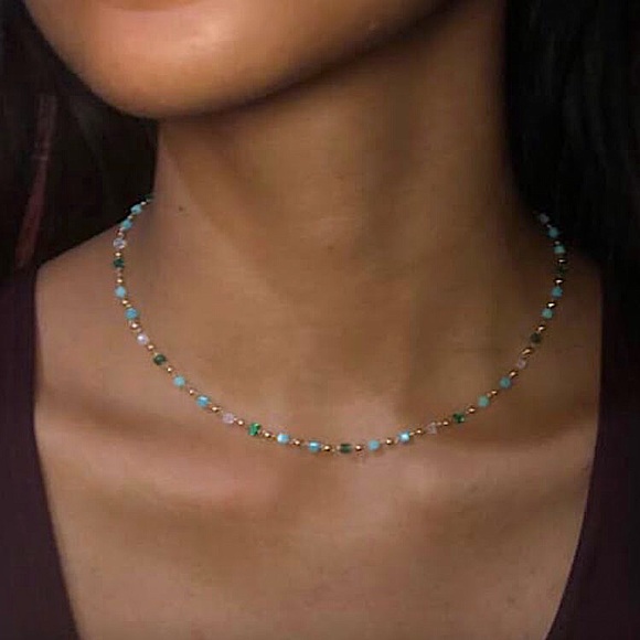 💜10/$25💜NEW Green Beads Delicate Choker - Picture 6 of 7